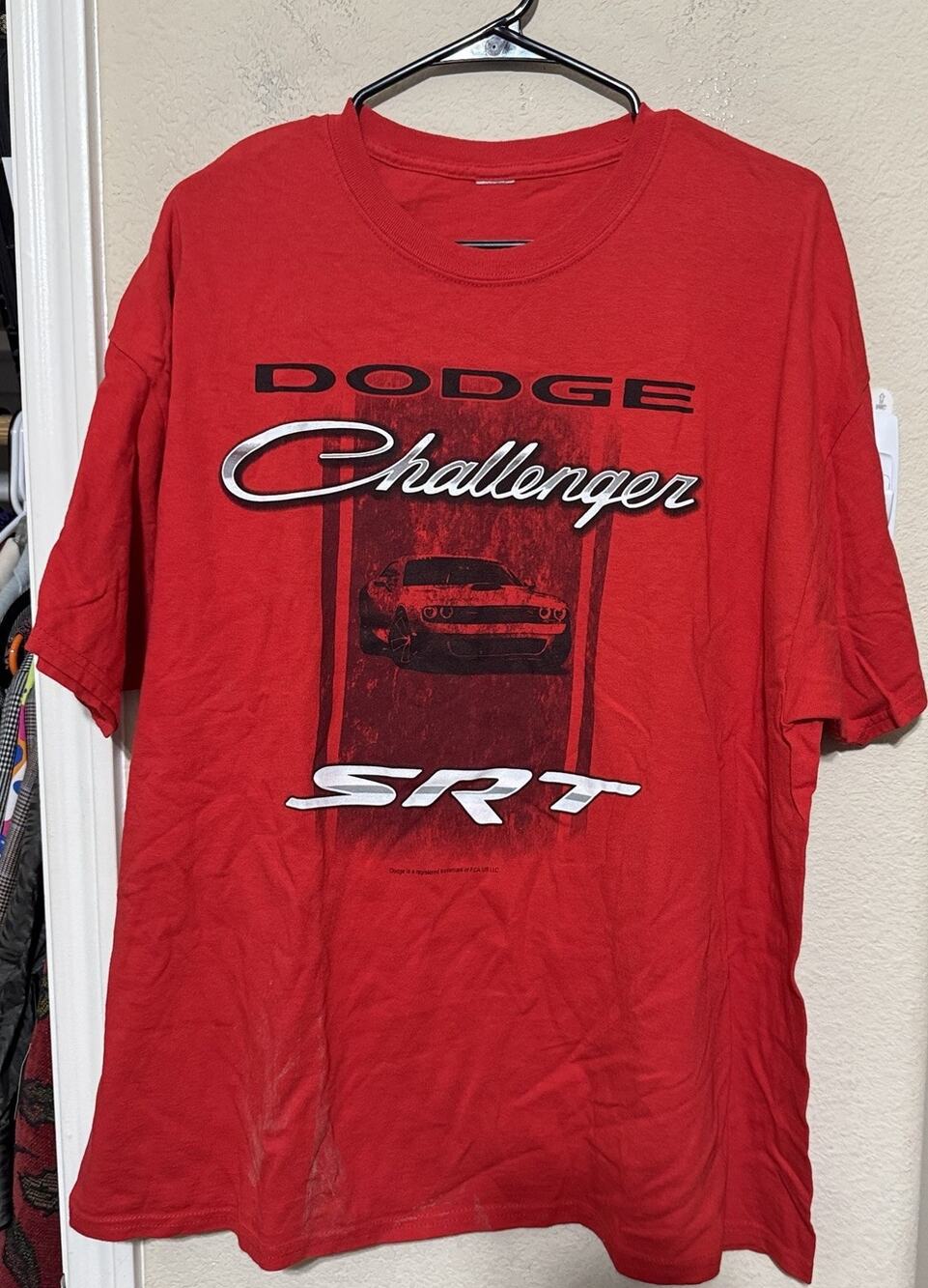 Dodge Challenger SRT Shirt Red tshirt Muscle Car Retro Racing Mens XL